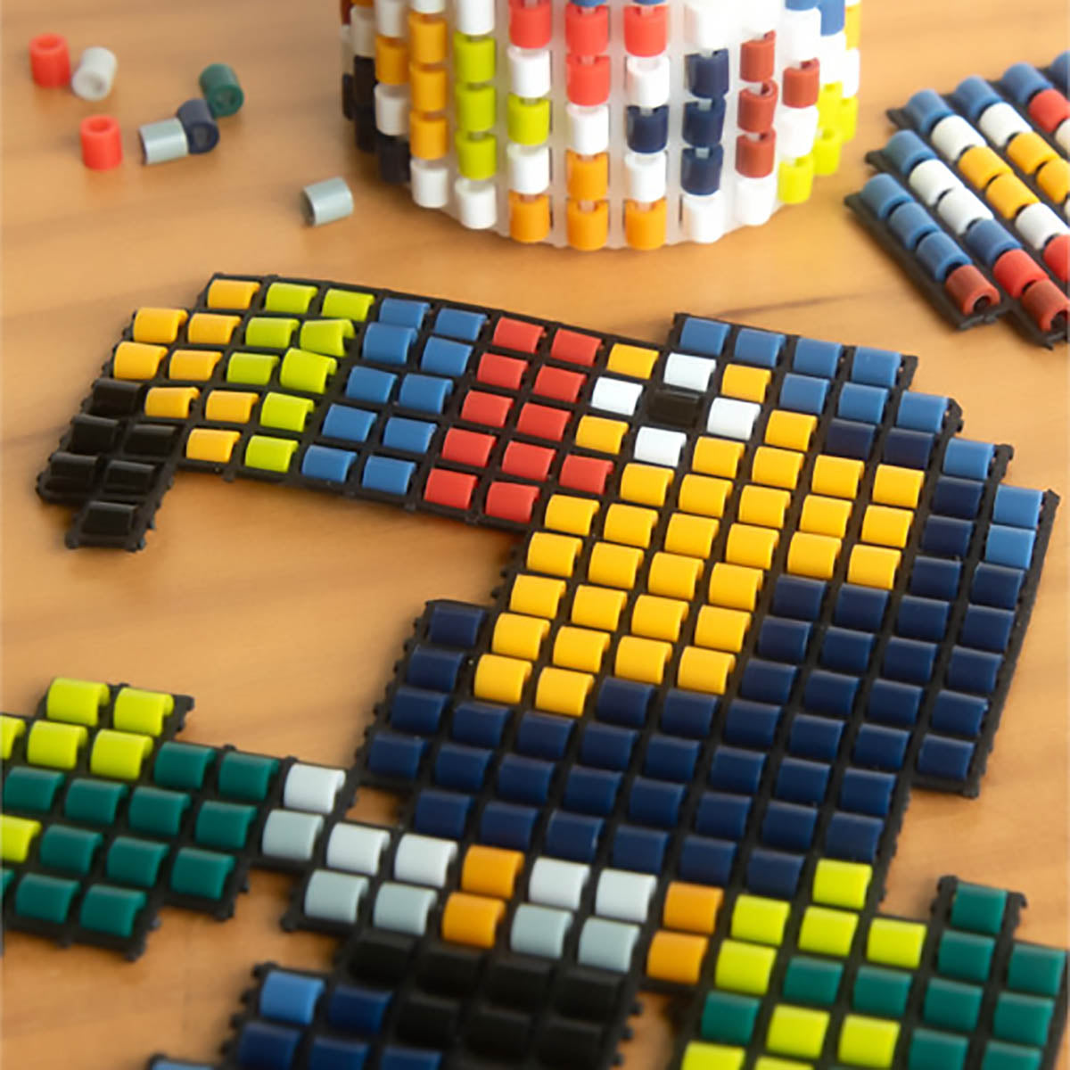 Snappix Jar of 11.000 Multicolor Beads